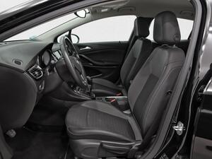Opel Astra 1.2T SHL 81kW (110CV) Design & Tech 8