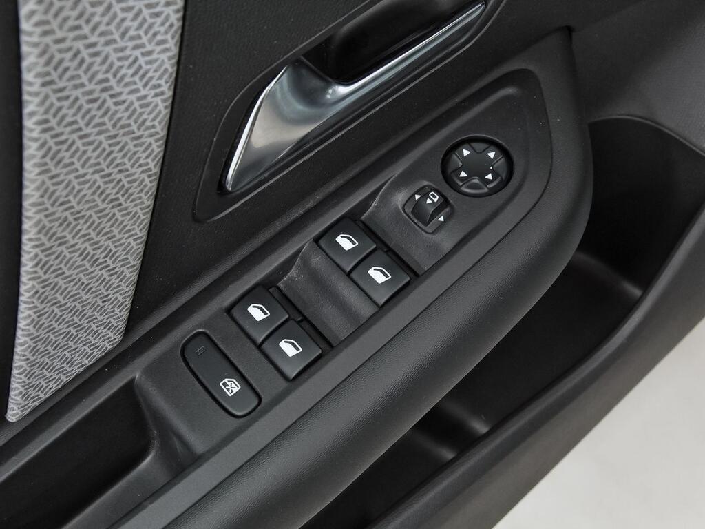 Citroën C4 BlueHdi 110 S&S Feel Pack 13
