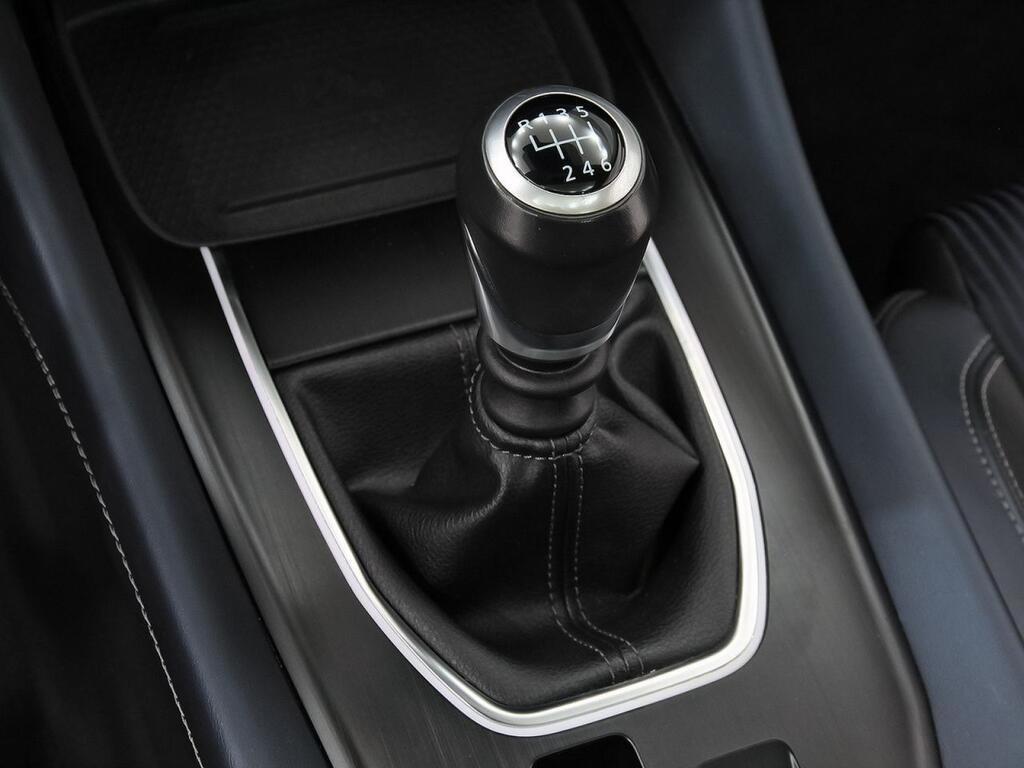 Nissan Qashqai DIG-T 103kW N-Connecta