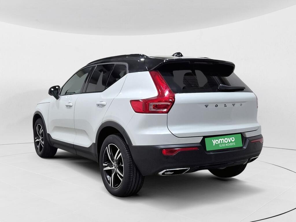 Volvo XC40 1.5 T3 R-Design 2