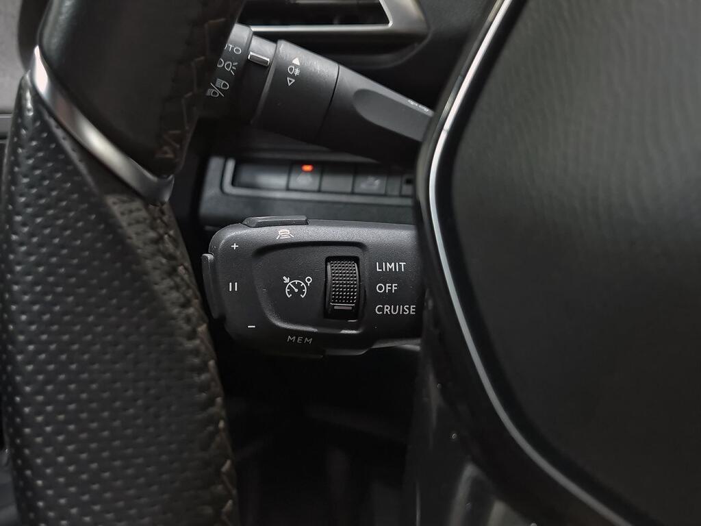 Peugeot 3008 1.2 PureTech 96KW (130CV) S&S GT