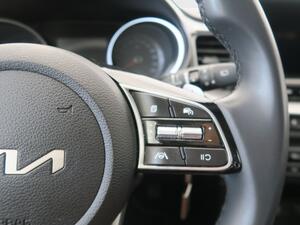 Kia Ceed Tourer 1.0 MHEV 100CV Drive DCT 16