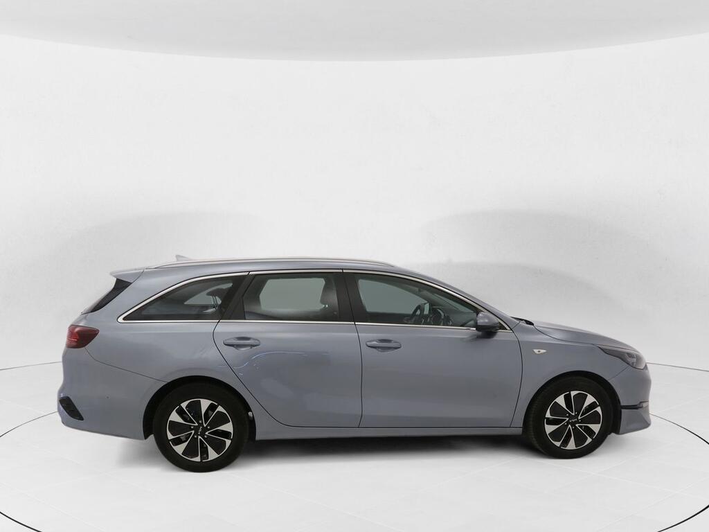 Kia Ceed Tourer 1.0 MHEV 100CV Drive DCT 3