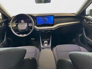 Skoda Octavia 1.5 TSI 110kW(150CV) m-HEV DSG Selection 4