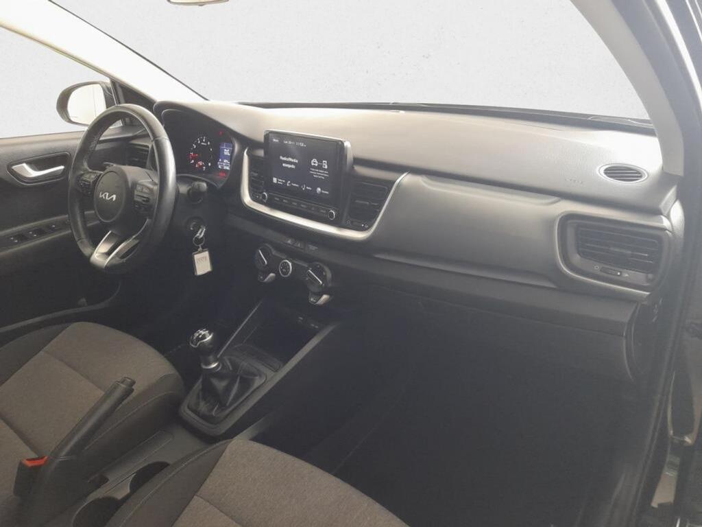 Kia Stonic 1.0 T-GDi 74kW (100CV) MHEV iMT Concept 10
