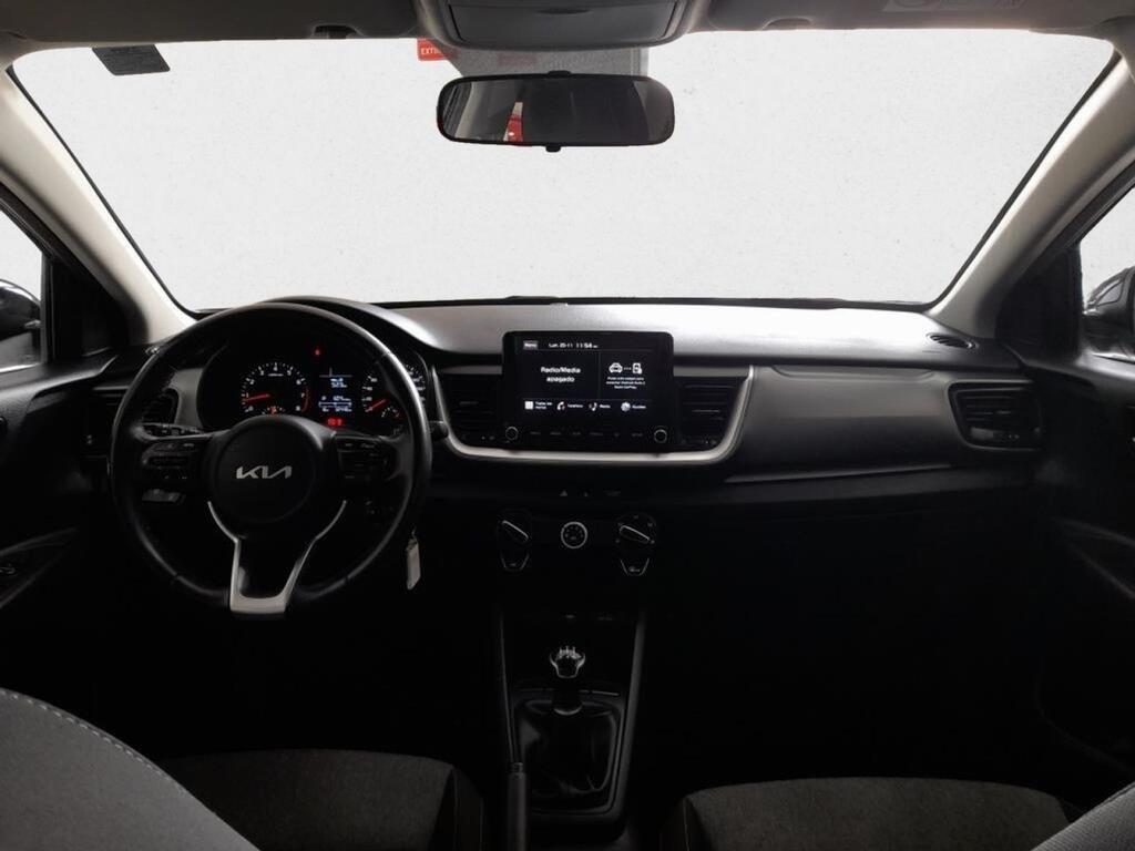 Kia Stonic 1.0 T-GDi 74kW (100CV) MHEV iMT Concept 12