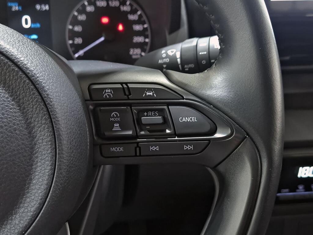 Toyota Yaris 1.5 120H Active Plus