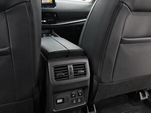 Nissan X-Trail 5pl 1.5 e-4ORCE 158kW 4x4 A/T Adventure 38
