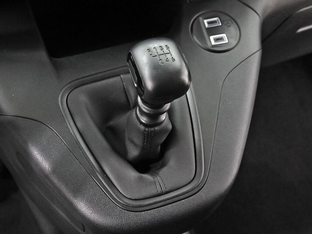 Fiat Doblò FG 1.5 BLUEHDI 100 650KG L1 4P 31