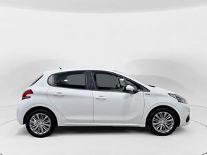 Peugeot 208 5P Signature 1.2L PureTech 60KW (82CV)