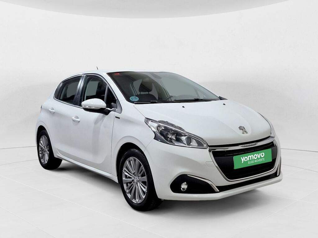 Peugeot 208 5P Signature 1.2L PureTech 60KW (82CV)