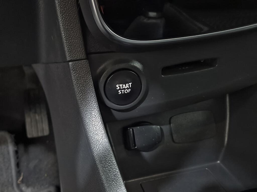 Renault Clio Zen TCe 66kW (90CV) -18 20