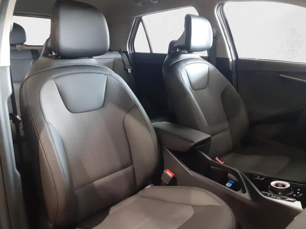 Kia Niro 1.6 GDi HEV 104kW (141CV) Drive