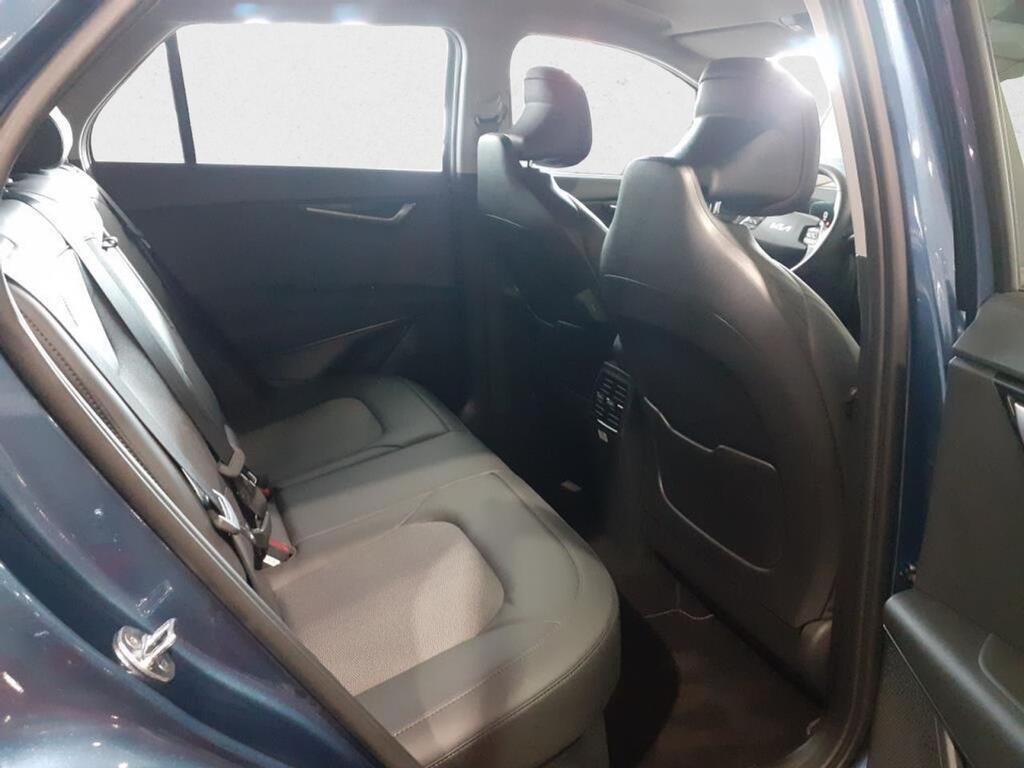 Kia Niro 1.6 GDi HEV 104kW (141CV) Drive