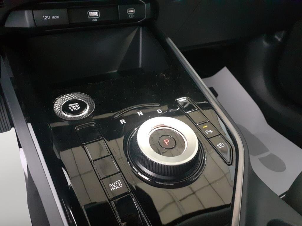 Kia Niro 1.6 GDi HEV 104kW (141CV) Drive