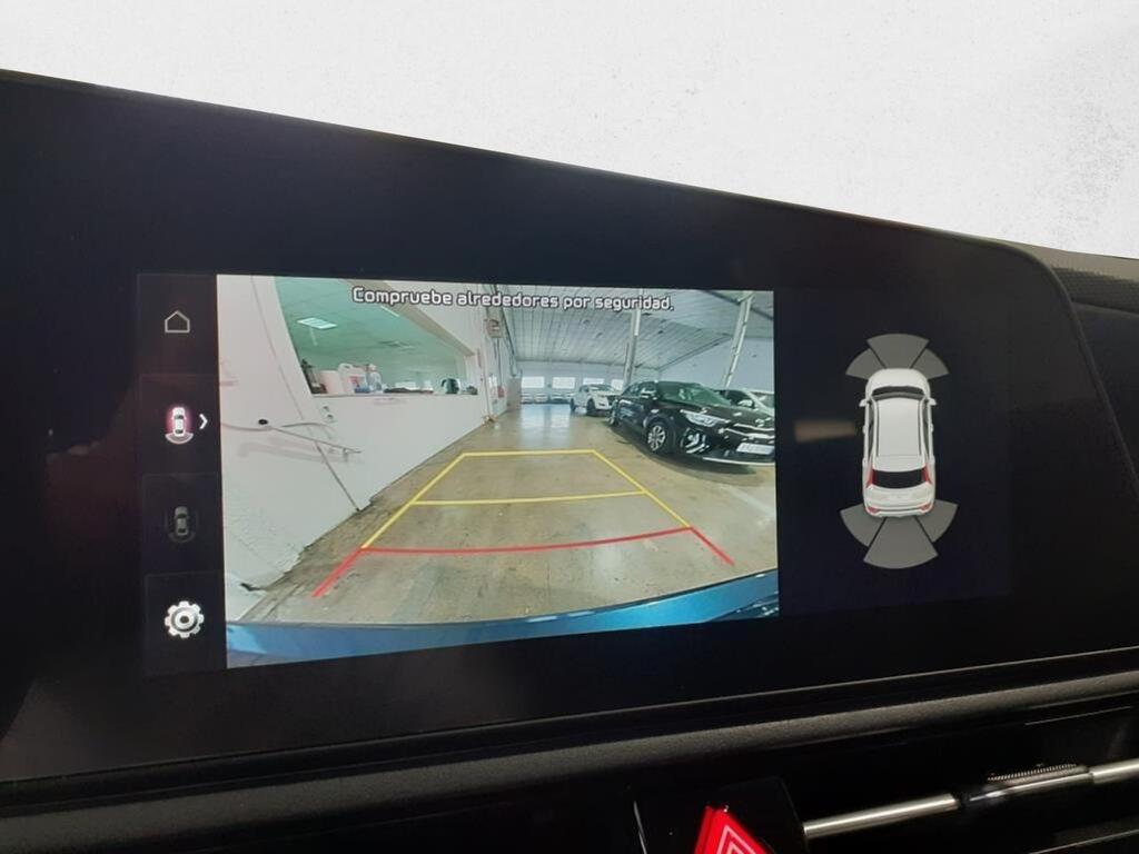 Kia Niro 1.6 GDi HEV 104kW (141CV) Drive