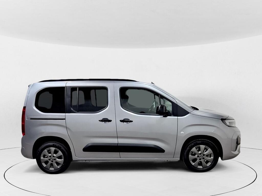Opel Combo Cargo 1.5 TD 100 SWB 4P (KMO)