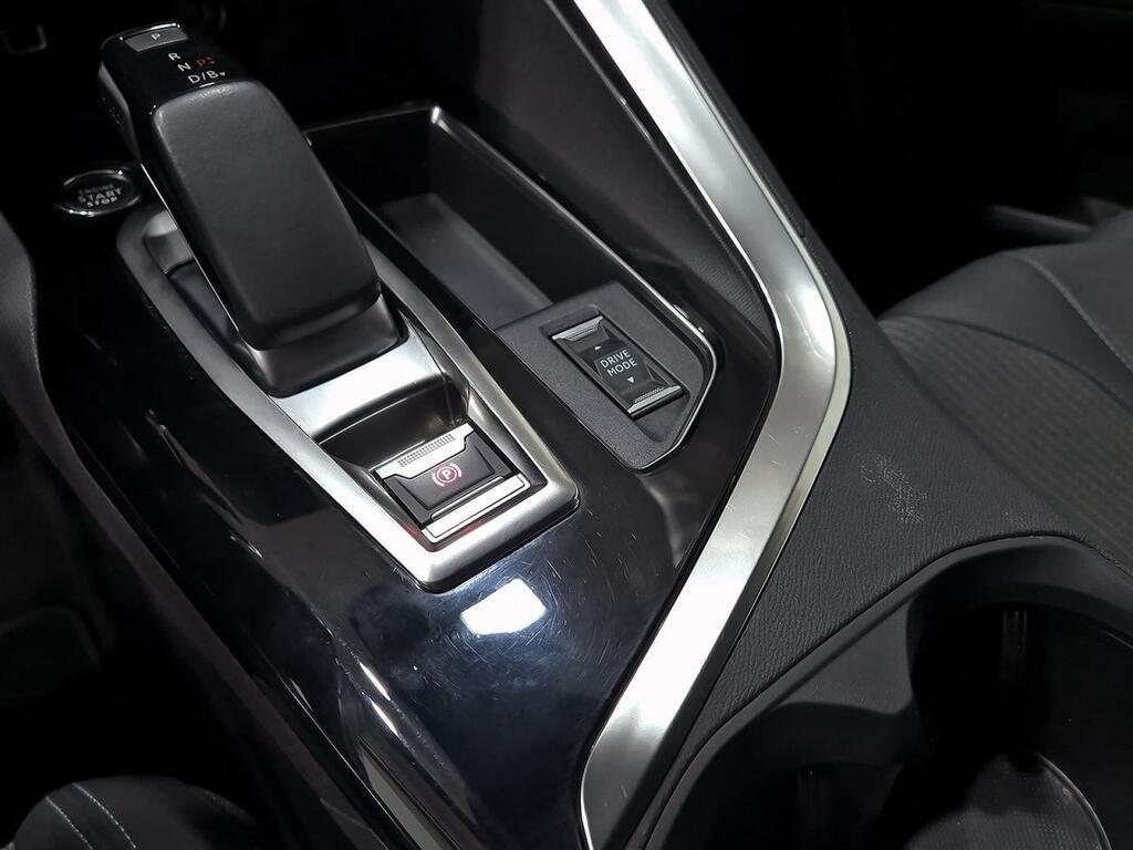 Peugeot 3008 Hybrid 225 e-EAT8 Allure Pack