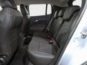 Jeep Avenger BEV 115kW (156CV) Altitude 8