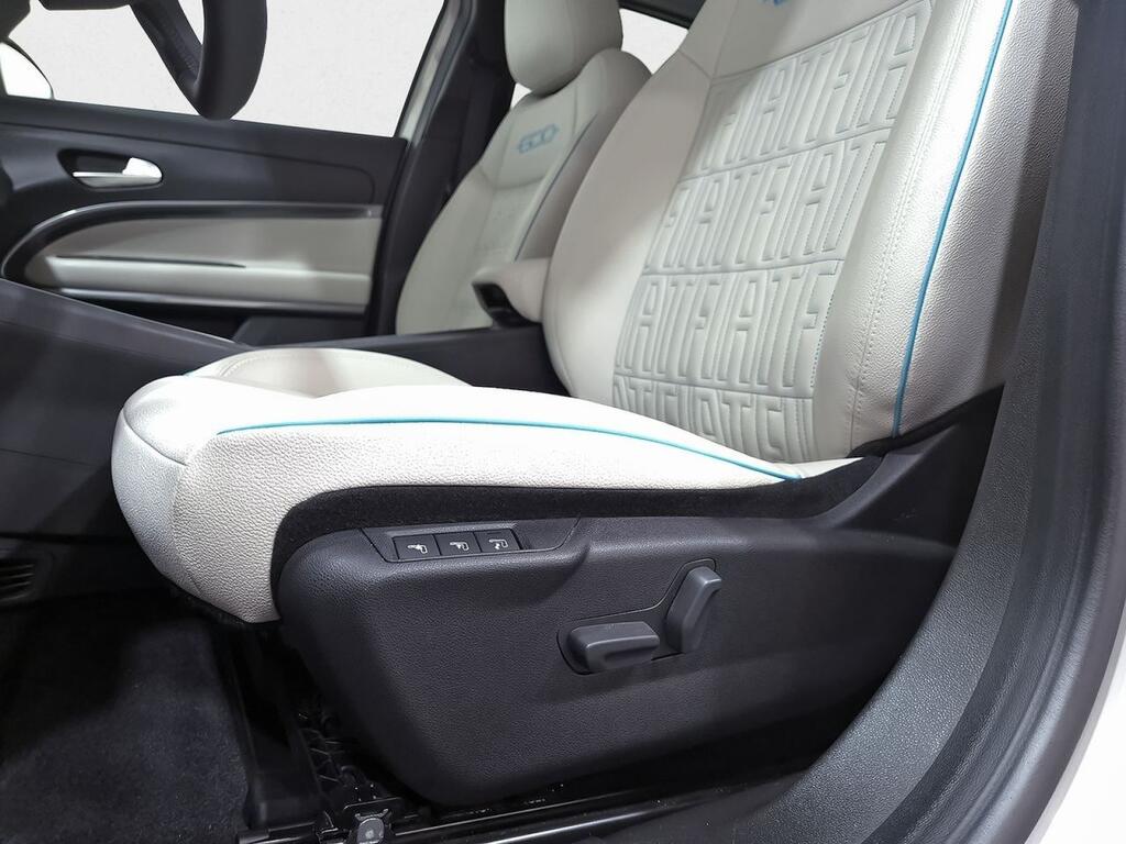 Fiat 600 600 MHEV La prima 1.2 74kW (100CV) DDCT