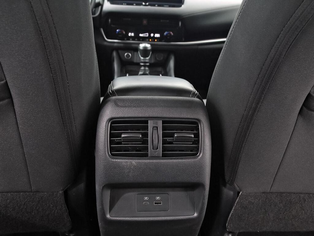 Nissan Qashqai DIG-T 103kW N-Connecta