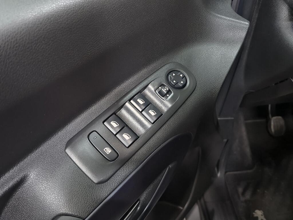 Peugeot Rifter Allure Standard PureTech 81kW (110CV)