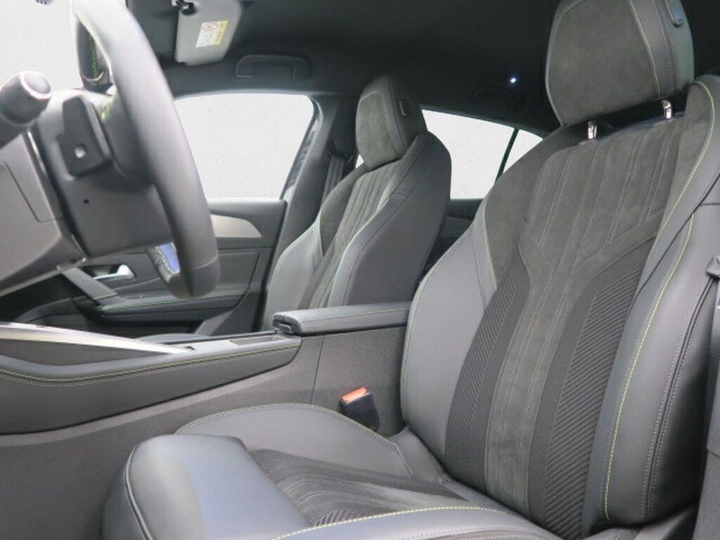 Peugeot 408 GT 1.6 HYBRID AUTO 224 CV 5P
