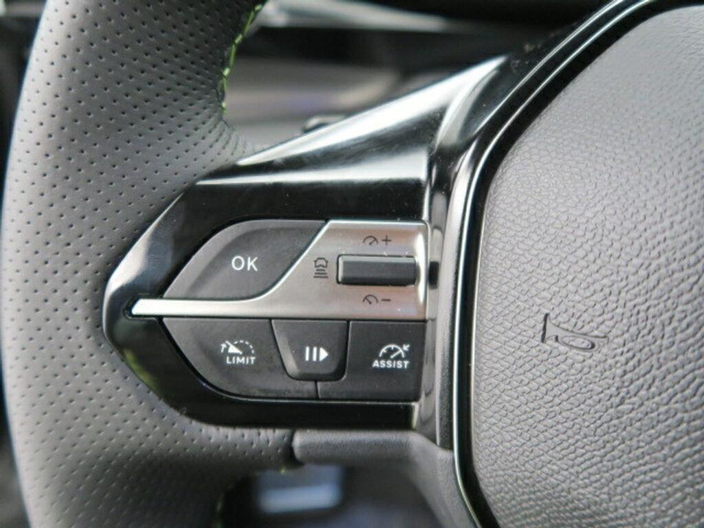 Peugeot 408 GT 1.6 HYBRID AUTO 224 CV 5P