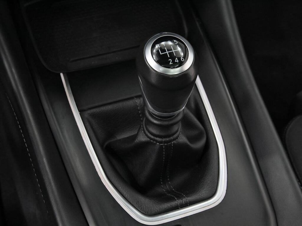 Nissan Qashqai DIG-T 103kW N-Connecta