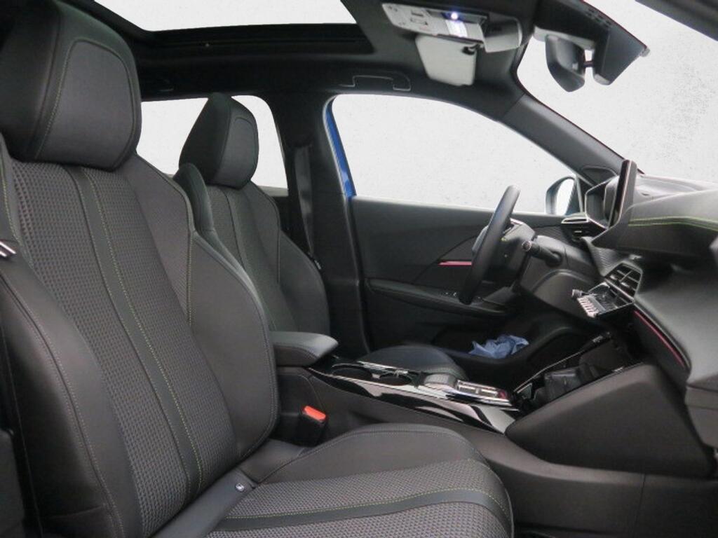 Peugeot 2008 Eléctrico GT 136 (100kW)