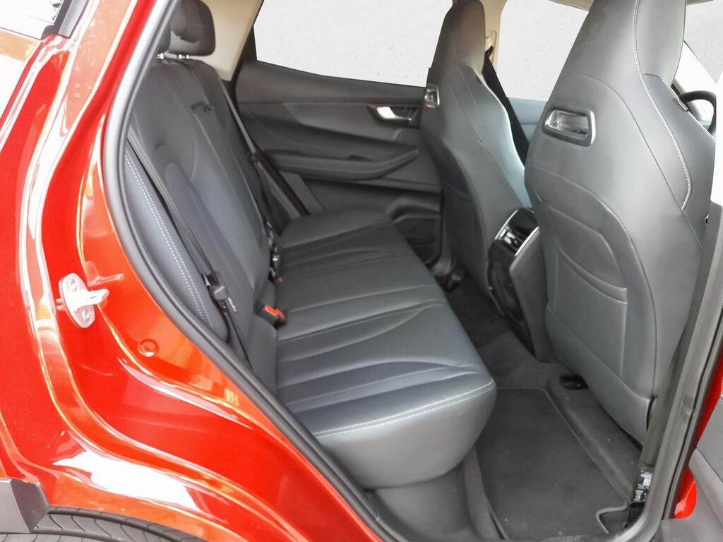 Ebro S400 1.5 DHE HEV Excellence CVT