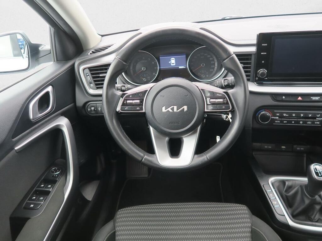 Kia XCeed SUV 1.0 T-GDI 88KW CONCEPT 120 5P 11