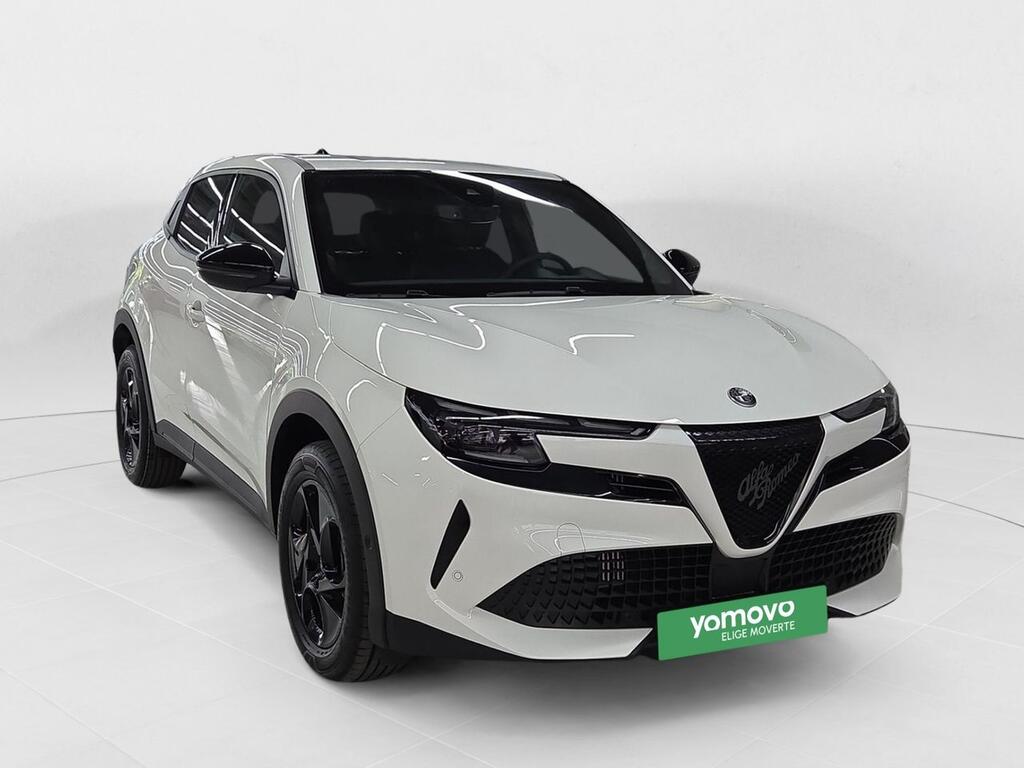 Alfa Romeo Junior Ibrida 100kW (136CV)