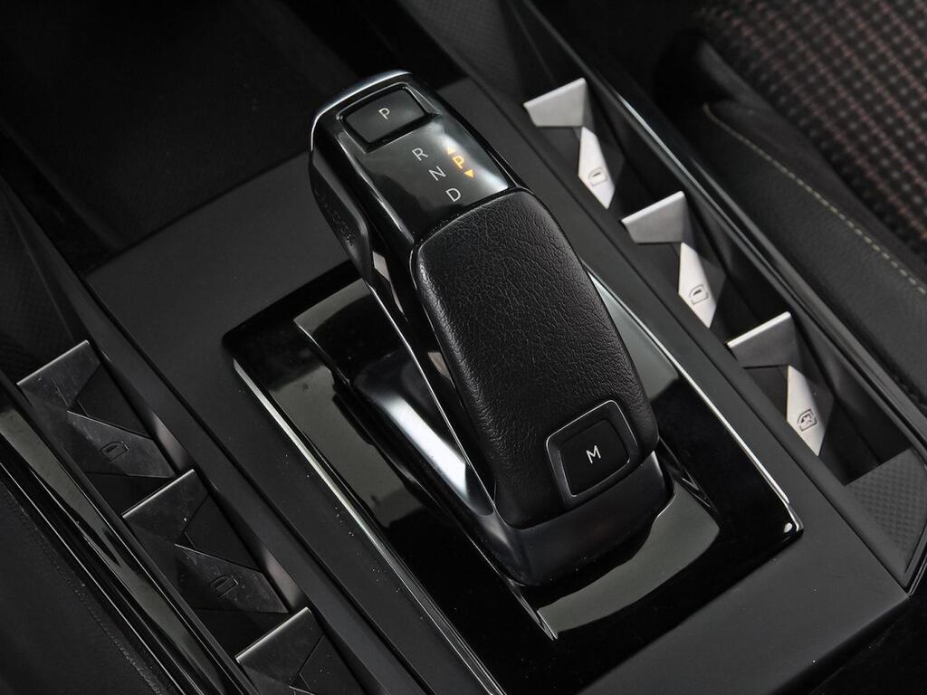 DS DS 3 BlueHDi 96 kW Auto PERFORMANCE LINE
