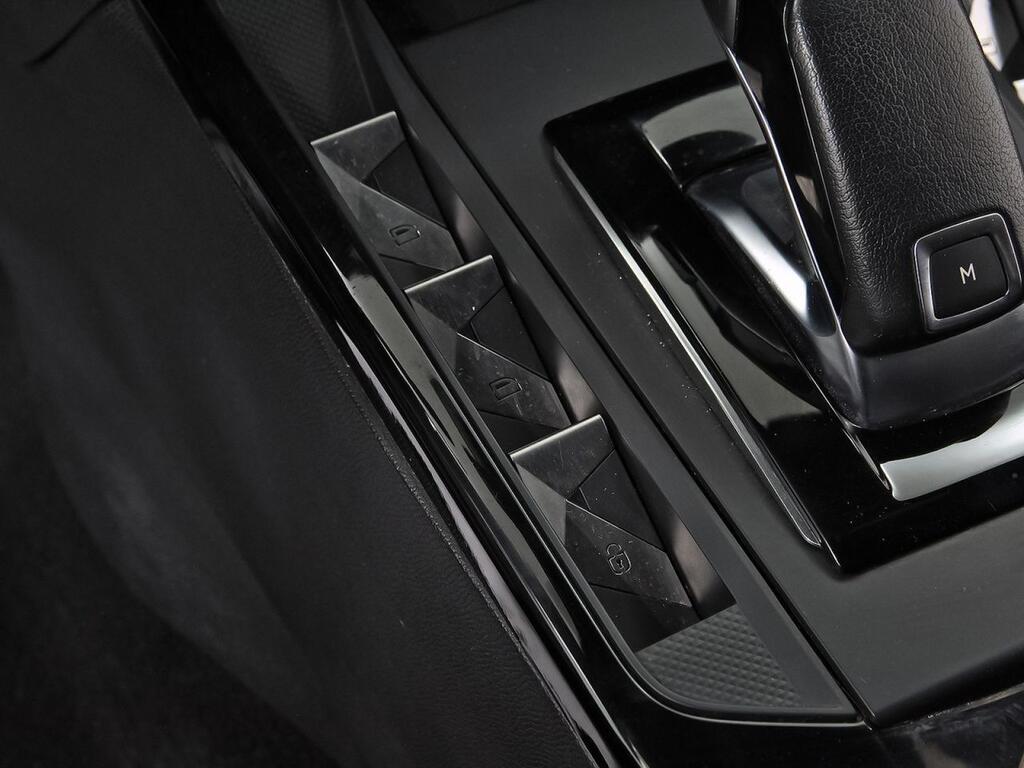 DS DS 3 BlueHDi 96 kW Auto PERFORMANCE LINE