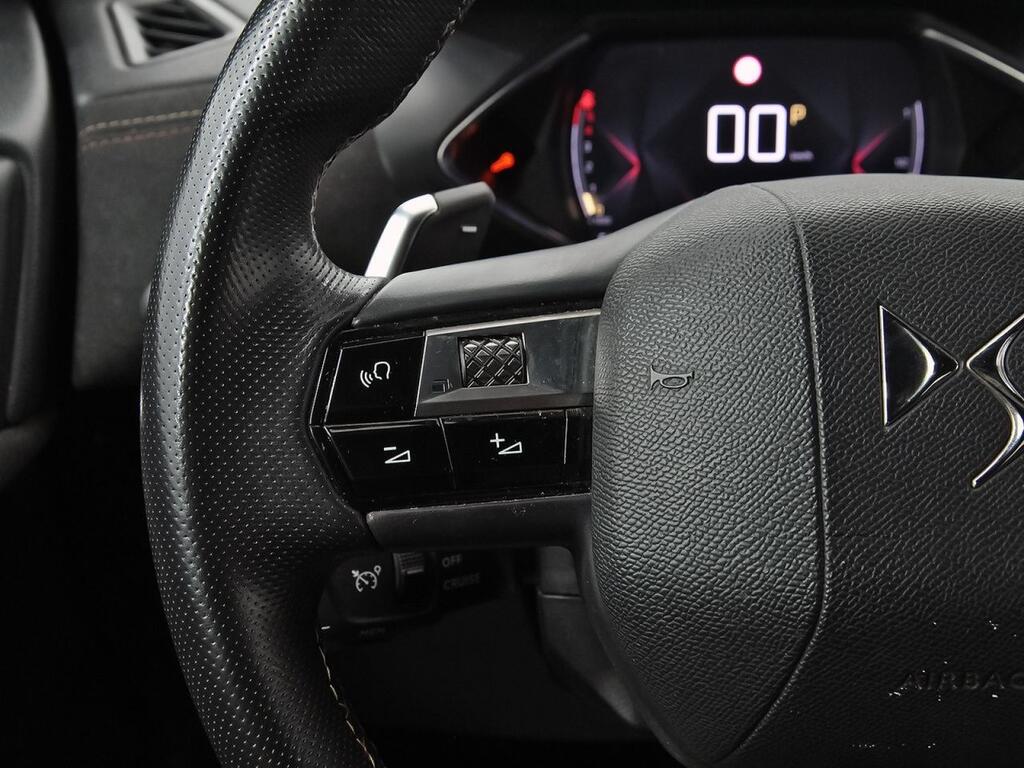 DS DS 3 BlueHDi 96 kW Auto PERFORMANCE LINE
