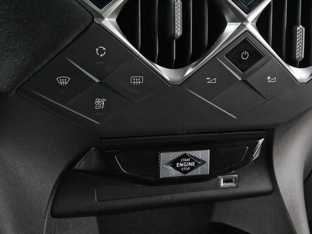 DS DS 3 BlueHDi 96 kW Auto PERFORMANCE LINE