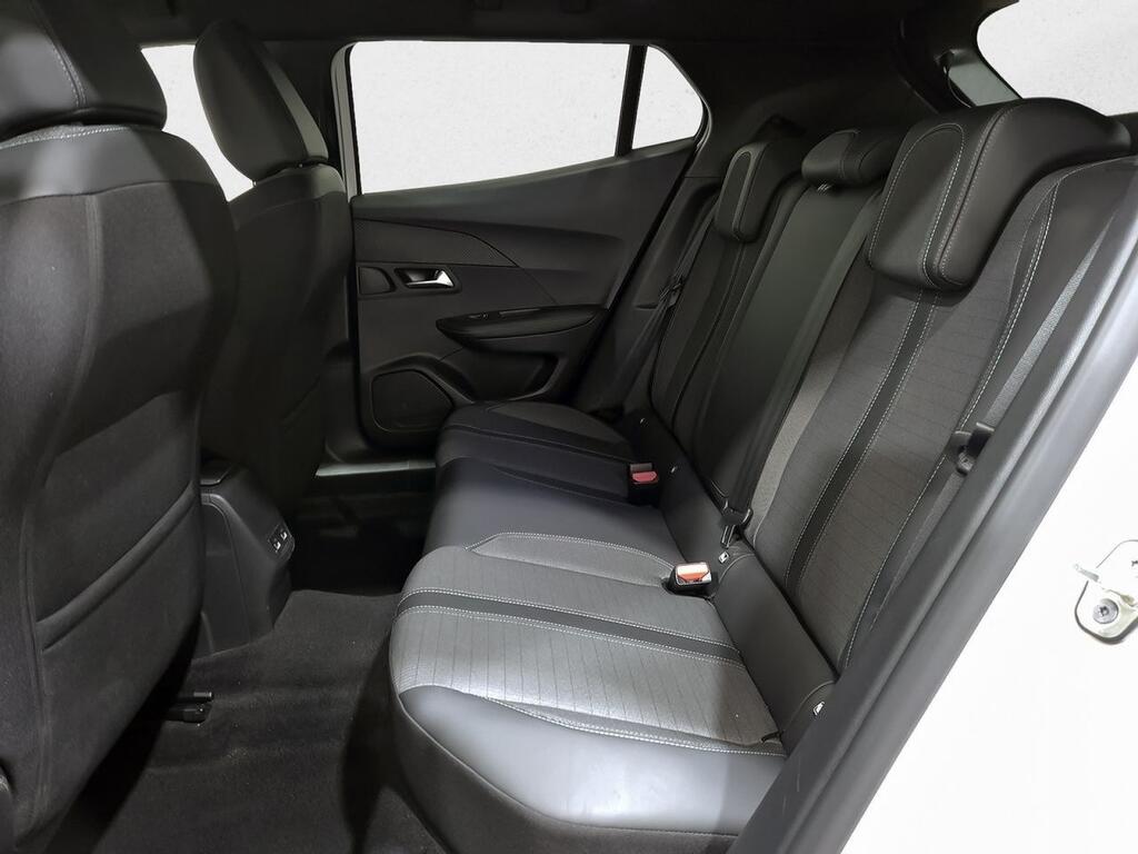 Peugeot 2008 Allure Pack Puretech 100 S&S 6 Vel. MAN