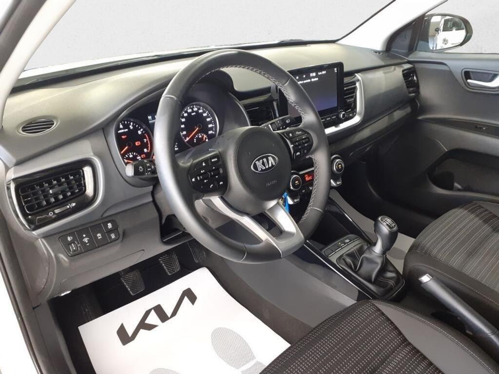Kia Stonic 1.0 T-GDi 74kW (100CV) MHEV iMT Drive