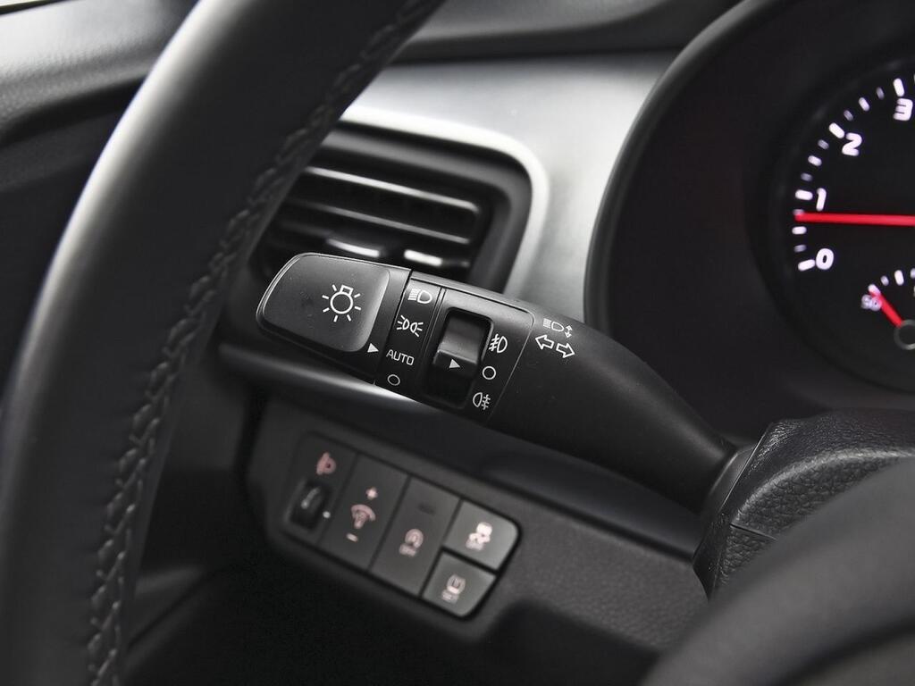 Kia Stonic 1.2 DPi 62kW (84CV) Concept