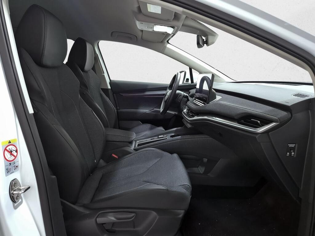 Skoda Elroq 210 kW (CV) 82 kWh (77 kwh neta)