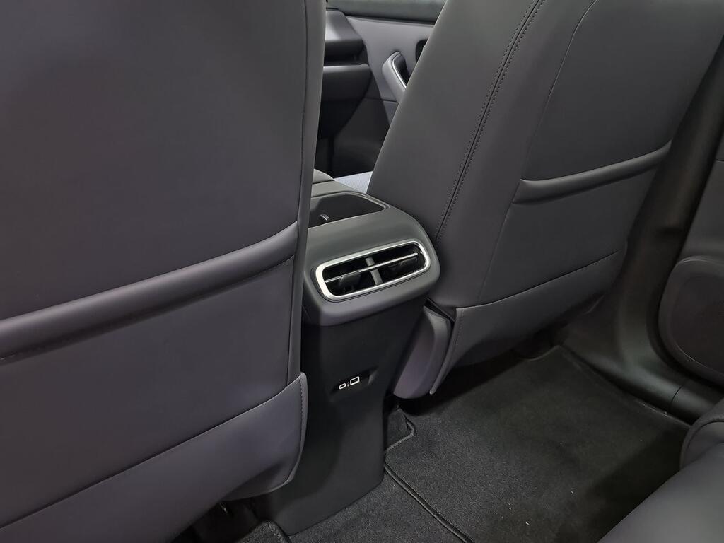 Leapmotor C10 C10 REEV 28.4 kWh Design Auto