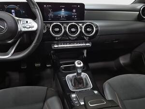Mercedes CLA CLA 200 28