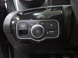 Mercedes CLA CLA 200 12