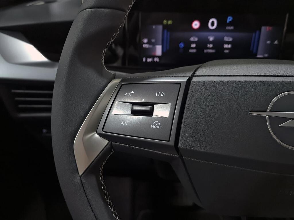 Opel Frontera 1.2T XHT Hybrid eDCT6 107kW GS