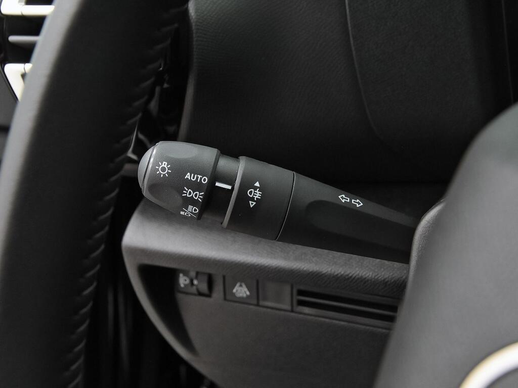 Citroën C4 Hybrid 100 e-DCS6 You