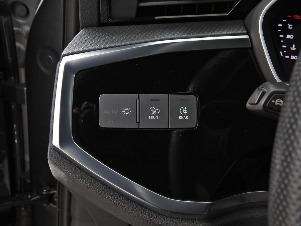 Audi Q3 Sportback Black line 35 TDI 110kW (150CV) 15