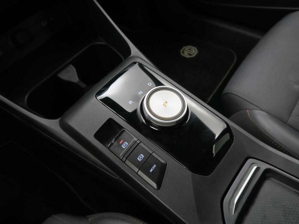 MG MG3 LUXURY 1.5 HEV 195 CV 5P