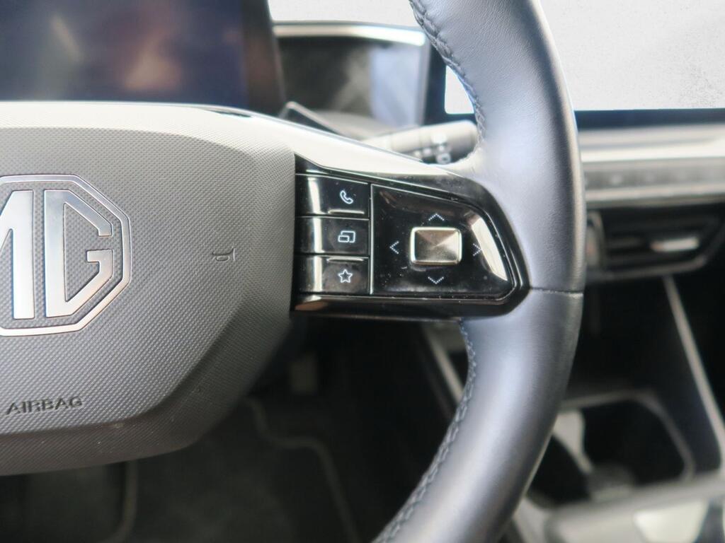 MG MG3 LUXURY 1.5 HEV 195 CV 5P