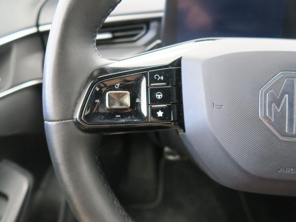 MG MG3 LUXURY 1.5 HEV 195 CV 5P